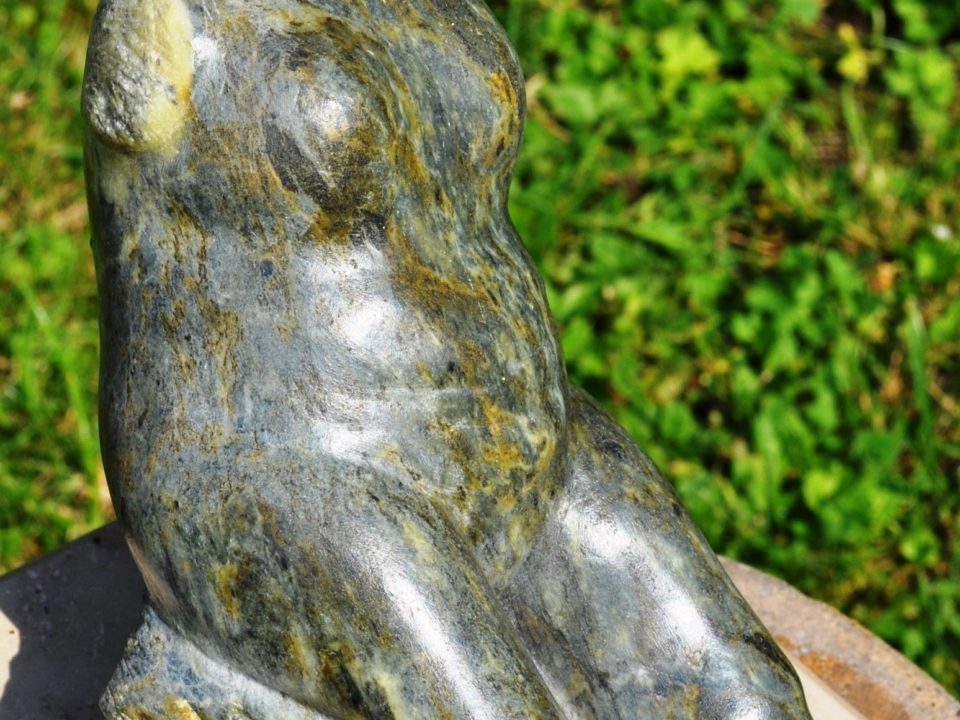 Weblicher Torso-Sitzende